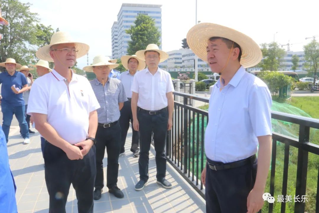 区领导带队开展安全生产暨燃气专项督导检查活动 区领导带队开展安全生产暨燃气专项督导检查活动