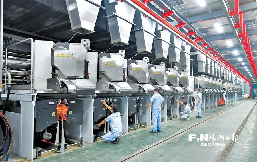 项目建设提速 新城活力四射 滨海新城已竣工项目139个,在建建筑工程约765万平方米 项目建设提速 新城活力四射 滨海新城已竣工项目139个,在建建筑工程约765万平方米