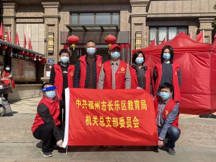 “万名干部下基层” 构建红色防疫新矩阵 “万名干部下基层” 构建红色防疫新矩阵