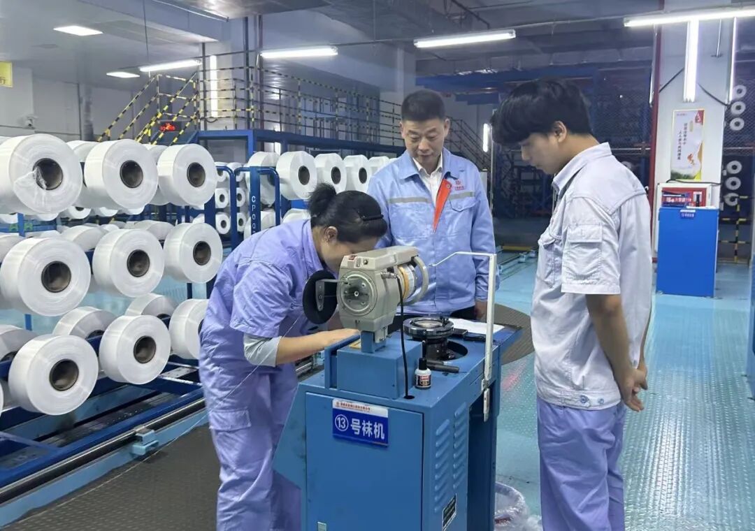 20余年扎根长乐，他从一线技术员到市劳模，丫霸！