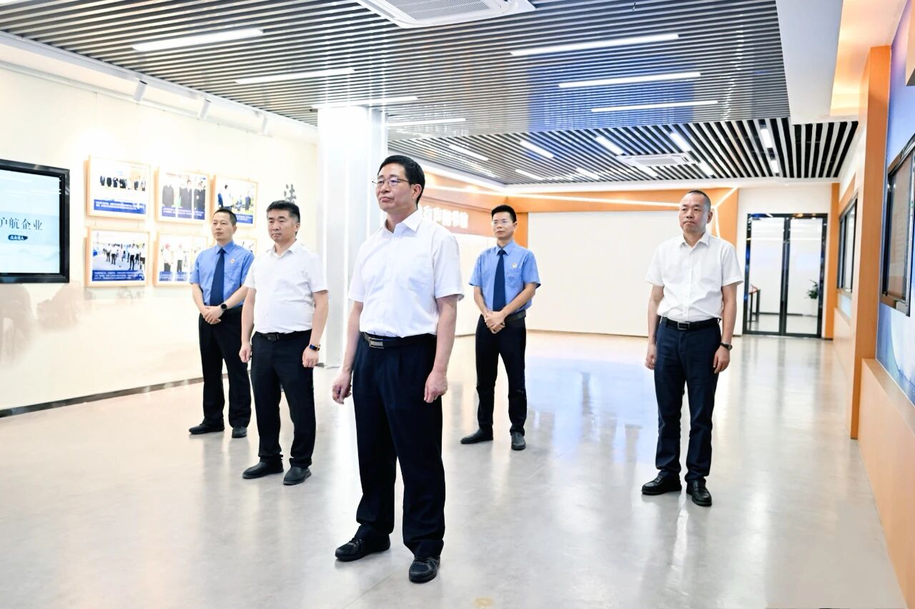 兰文调研优化营商环境工作并指导推动学习教育 兰文调研优化营商环境工作并指导推动学习教育